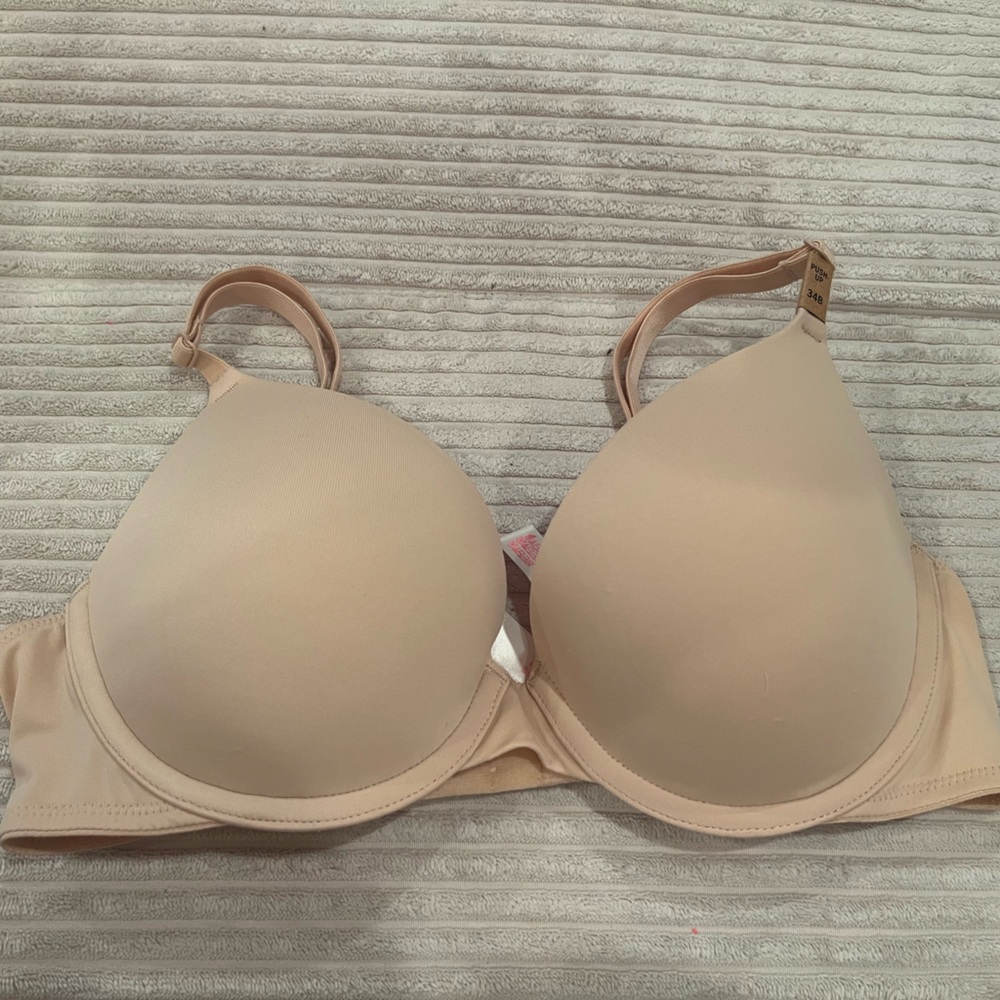Victoria secret PINK wear everywhere push up bra